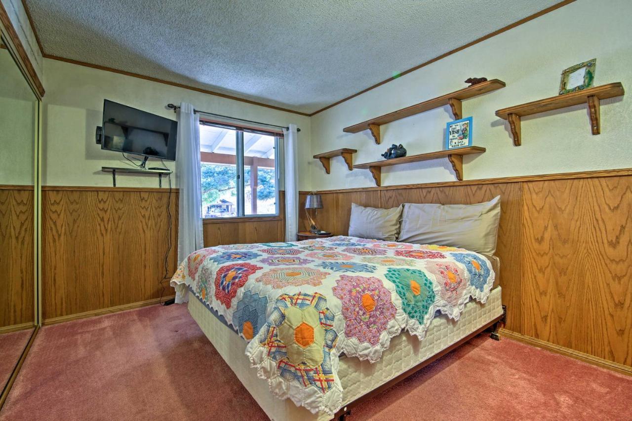 Cozy Big Bear Home With Yard And Patio -5 Mins To Lake! Big Bear City Exteriér fotografie